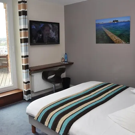 Hotel Des Rochers 3*
