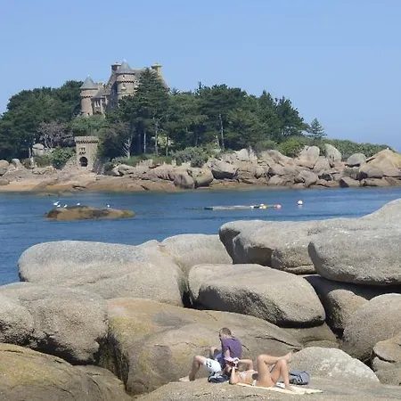 Hotel Des Rochers 3*