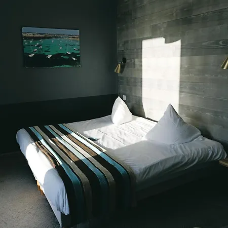Des Rochers Hotel 3*